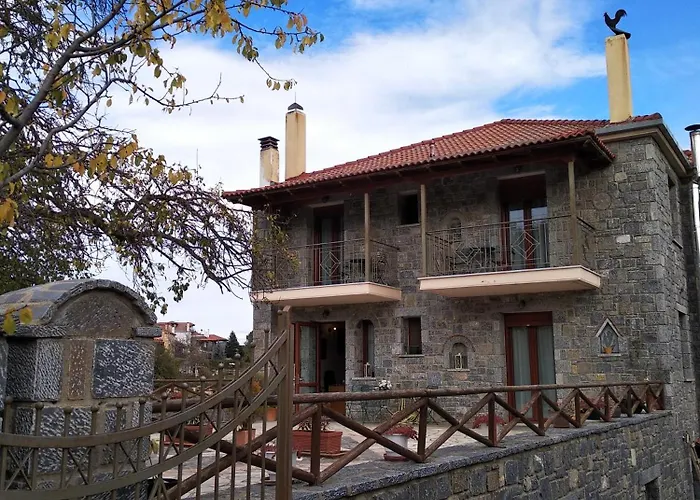 To Spiti Tis Irinis ויטינה